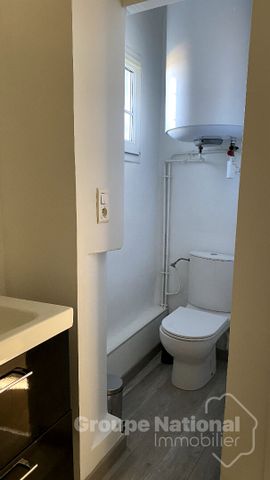 A louer T2 meublé de 37,65m2 À RIANS, - Photo 2