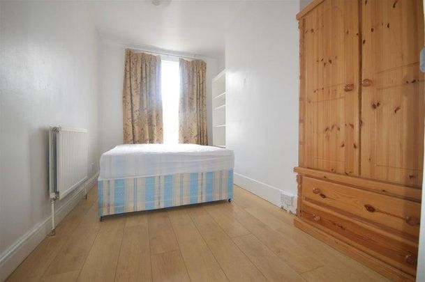 House share to rent - Photo 1