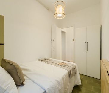 Carrer de Bertran, Barcelona, Catalonia 08023 - Photo 2