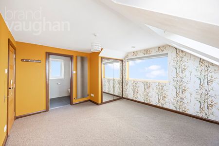 5 bedroom semi-detached house to rent - Photo 4