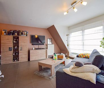 Recent duplexappartement met ruime slaapkamer in centrum van Gistel - Foto 3