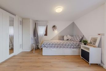 Via Montà, Padova, Veneto 35138