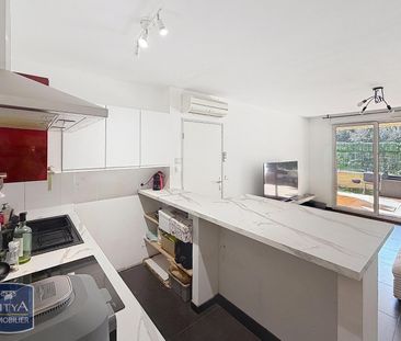 Location Appartement 2 pièces 41m² MARSEILLE 15ème - Photo 3