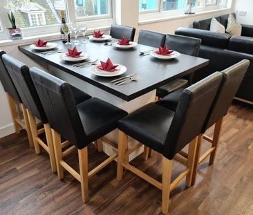 1 bedroom in a house share to rent - Photo 2