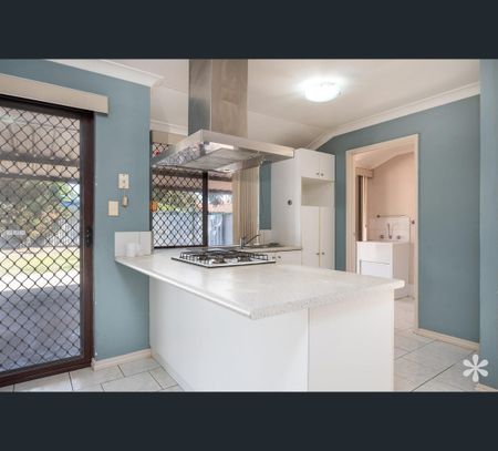 31 Collins Road, Willetton, WA 6155 - Photo 3