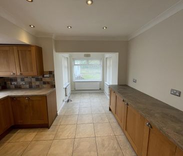 3 bedroom bungalow to rent - Photo 6