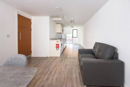 Rent QUBE, West Street, S1 £800pcm - Photo 5