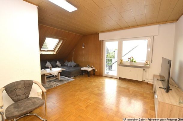 HECHTSHEIM - Der Klassiker: 2 Zimmer, Küche, Bad, Balkon im Dachgeschoss - Foto 1