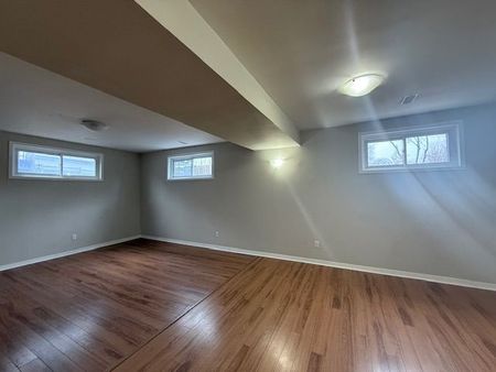 For Lease - 459 Hale Street, London East, Ontario - Photo 2