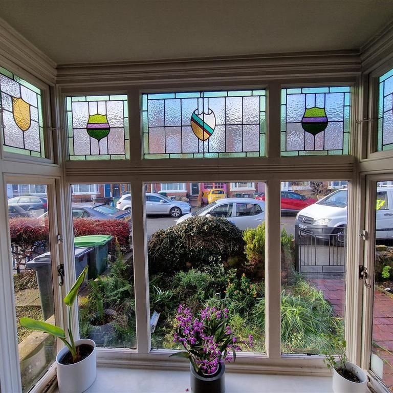 2 bedroom terraced house to rent - Photo 1