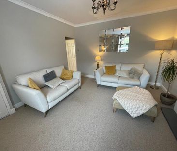 2 bedroom cottage to rent - Photo 1