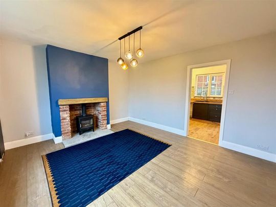 2 bedroom semi-detached house to rent - Photo 1