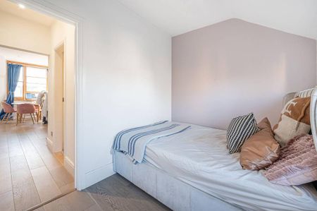 1 bedroom flat to rent - Photo 3