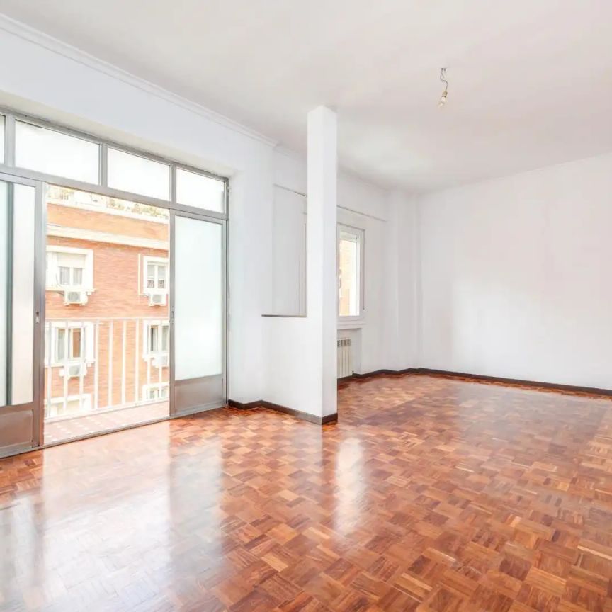 Piso de alquiler en Calle Modesto Lafuente, 58, Ríos Rosas - Nuevos Ministerios - Photo 1