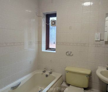 Llys Yr Efail, Mold - Photo 4