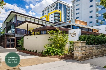 Three bedroom plus study in the Heart of Strathfield CBD - Photo 5