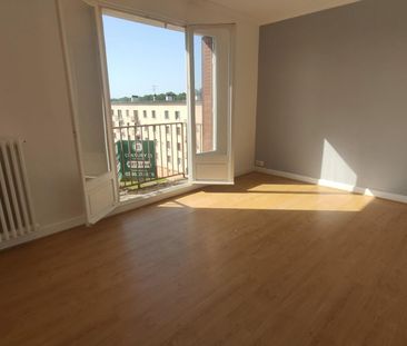 Location Appartement 4 pièces 73m² DECIZE 58300 - Photo 3