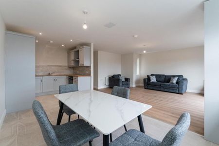 507 College Court Central, Belfast, BT1 6BZ - Photo 5