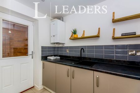 3 bedroom detached to rent Swift Gardens, Kirton, PE20 - Photo 2