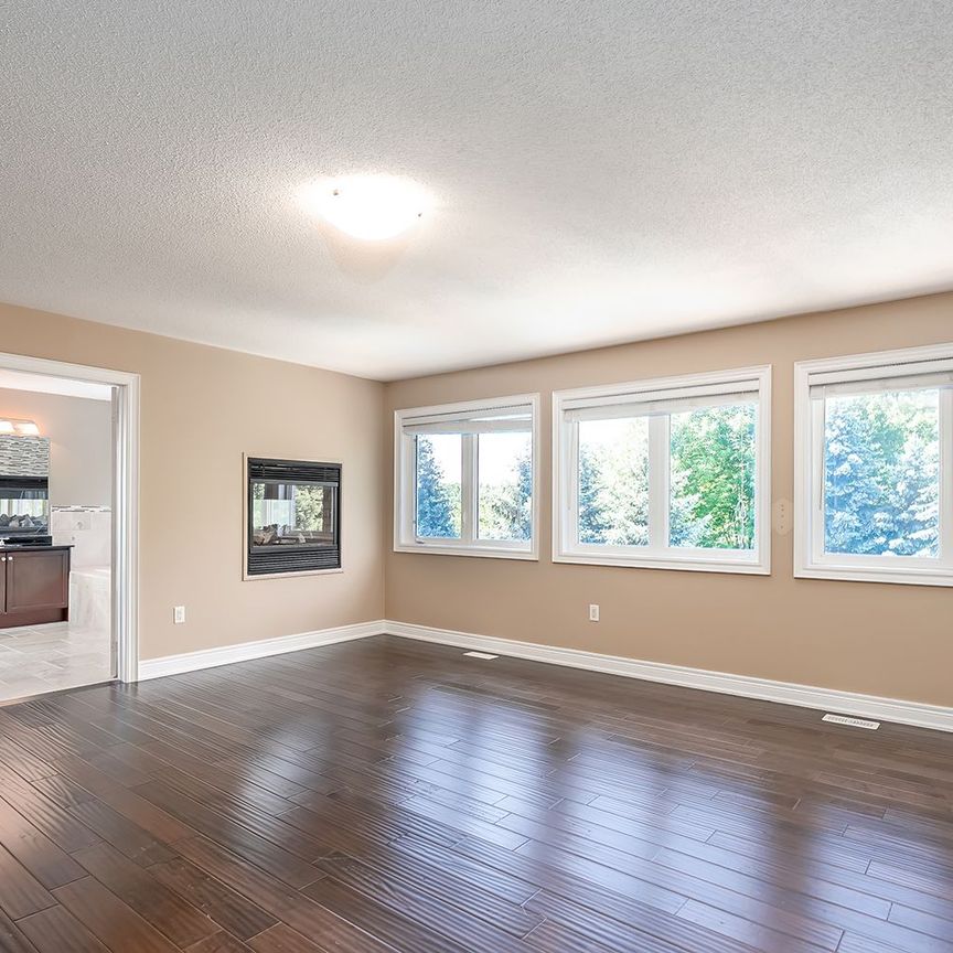 For Lease - 2096 Bingley Crescent, Oakville, Ontario - Photo 1