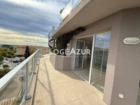 Location Appartement 3 pièces 58m² ANTIBES 06600 - Photo 4