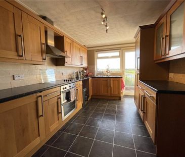 3 bedroom link detached house to rent - Photo 2