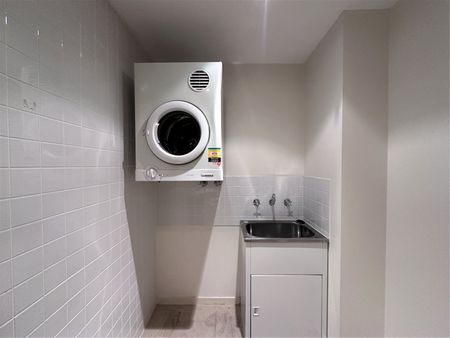 709/118 Russell Street - Photo 5