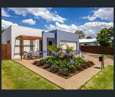 10 Swan View Ct, Toogoom, Qld 4655 - Photo 5