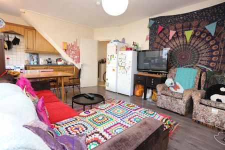 5 bedroom house to rent - Photo 4