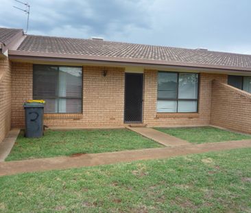 3/1 Forrest Cresent, Dubbo, NSW 2830 - Photo 3