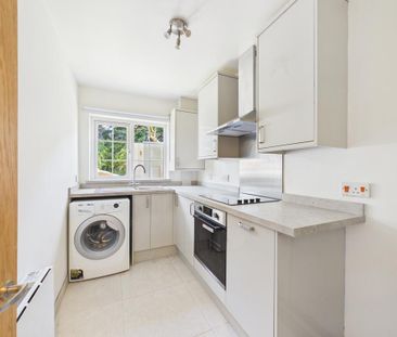 1 bedroom ground floor flat to rent - Photo 4