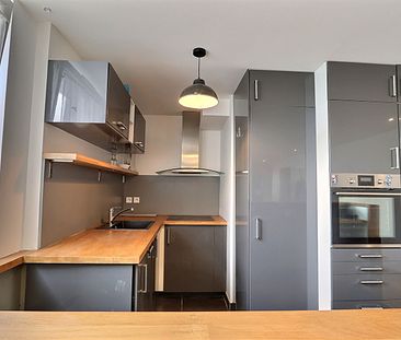 Location appartement 4 pièces, 79.61m², Saint-Denis - Photo 1