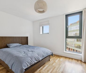 2 bedroom flat to rent - Photo 4