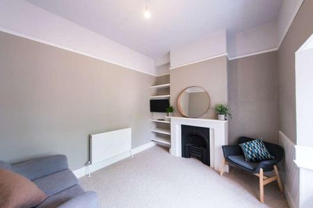 Baker Street, Reading, RG1 - Photo 2