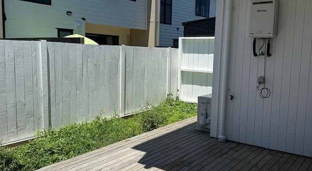 2 BDR Townhouse For Rent ( Mangere East) - Photo 1