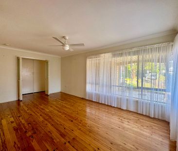 SPACIOUS 3-BEDROOM HOME IN A QUIET SPEERS POINT LOCATION - Photo 6