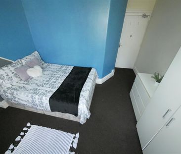 Overdale, Bournemouth, BH1 - Photo 6