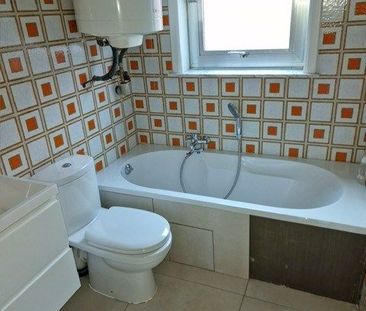 Appartement op eerste verdieping met 1 slaapkamer gelegen aan de Le... - Photo 4