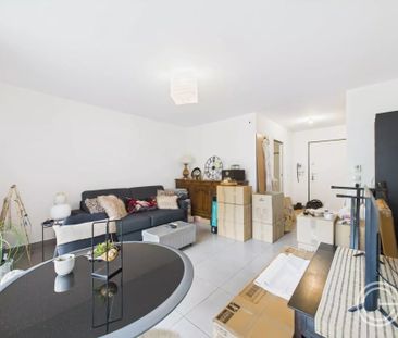 APPARTEMENT STUDIO VIDE AVEC PARKING - 41 AV LOUIS CAPPATTI - CORNI... - Photo 2