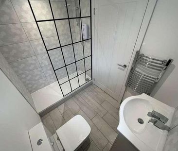 Trencherbone, Radcliffe, Manchester, M26 - Photo 6