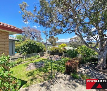 Family Home With Mountain Views - Photo 2