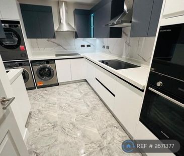 1 bedroom in a house share to rent - Photo 6