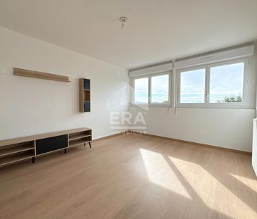 A LOUER 84120 PERTUIS QUARTIER PISCINE APPARTEMENT TYPE 3 PIECES AVEC LOGGIA, CAVE ET PLACE DE STATIONNEMENT - Photo 2