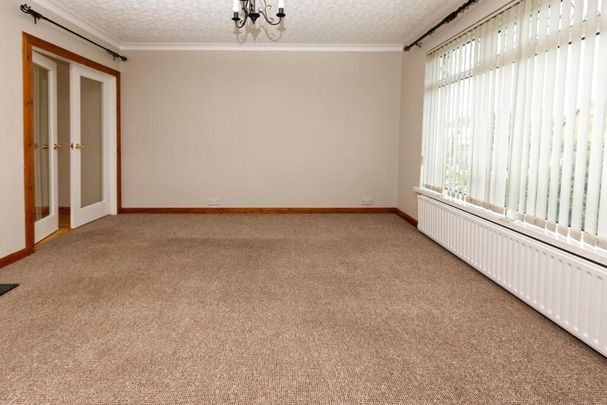 35 Robinson Crescent, Bangor, BT19 6NP - Photo 1