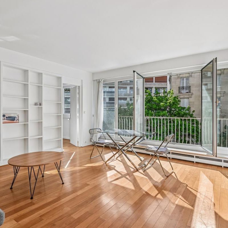Location Appartement 2 pièces 60m² PARIS 16ème - Photo 1