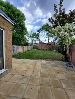 View Close, HA1, Middlesex - Photo 1