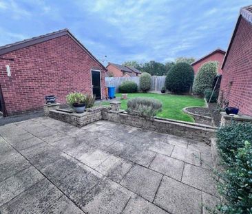 2 bedroom bungalow to rent - Photo 6