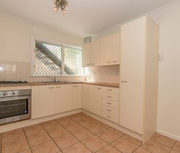 2/24 Hale Street, Townsville City QLD 4810 - Apartment For Rent | D... - Photo 4