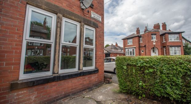 9 Canterbury Drive, Headingley, Leeds, LS6 3EU - Photo 1