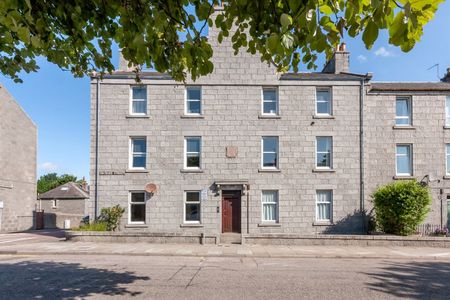 3 Bed Flat, Orchard Street, AB24 - Photo 3